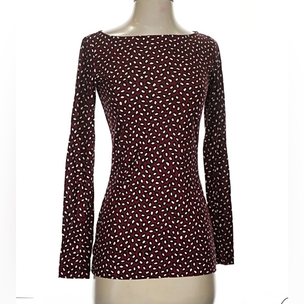 Diane Von Furstenberg silk blend long sleeve burgundy top with spotted patterns.
